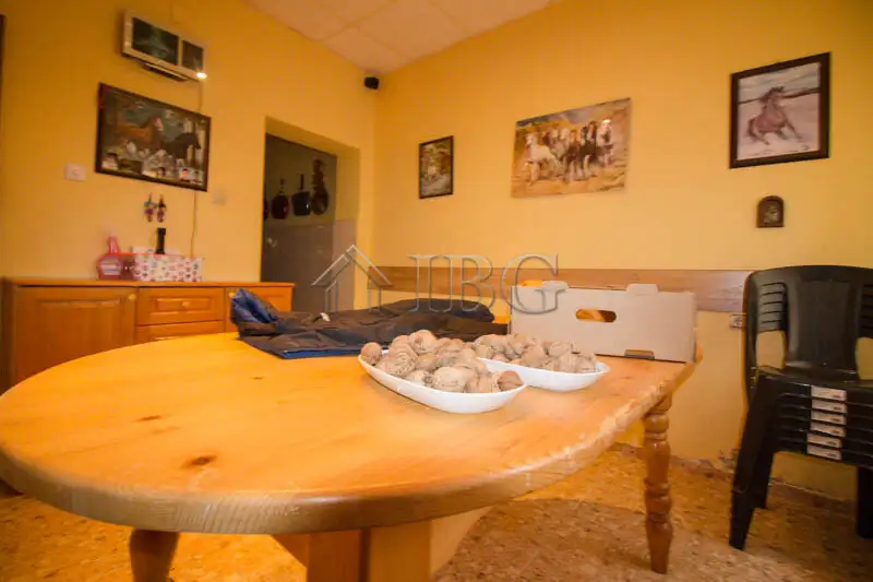 House 240m² in Bulgaria, Bazan. Priced at 140000€ rent photo-14