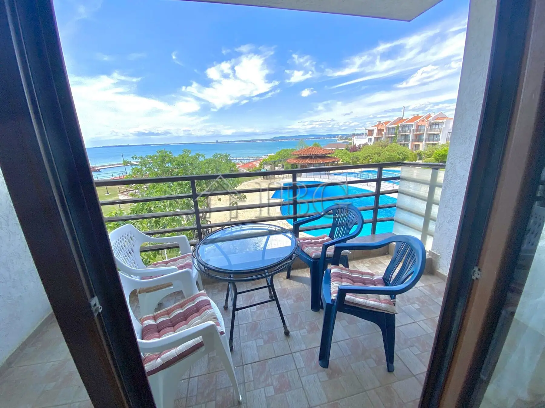 Flat 90m² in Bulgaria, Sveti Vlas. Priced at 145000€ rent photo-3