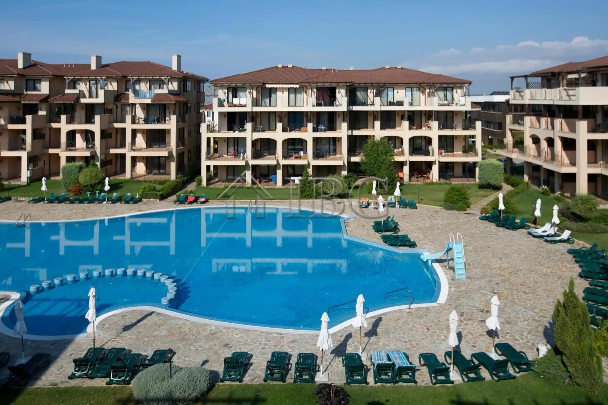 Flat 109m² in Bulgaria, Topola. Priced at 75000€ rent photo-2