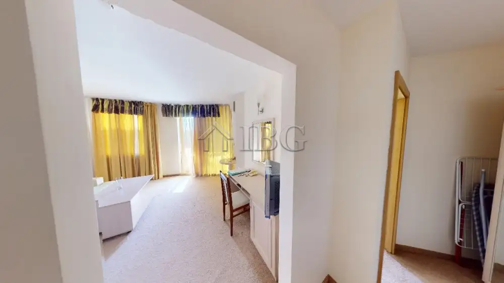 Flat 61m² in Bulgaria, Sunny Beach. Priced at 64000€ rent photo-2