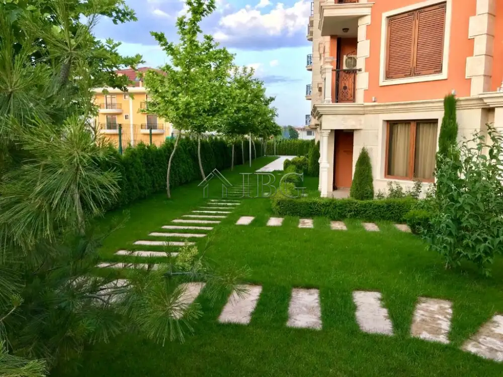 Flat 73m² in Bulgaria, Ravda. Priced at 80000€ rent photo-2