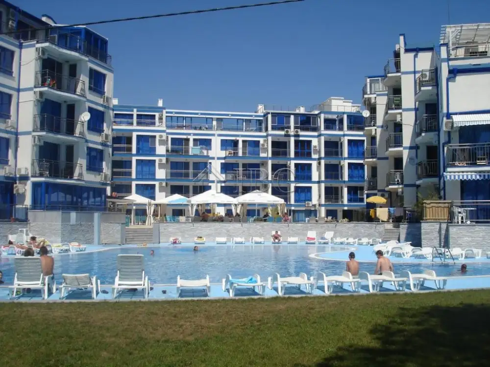 Flat 54m² in Bulgaria, Pomorie. Priced at 62500€ rent photo-2
