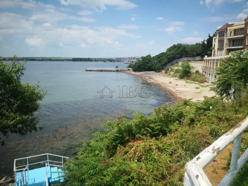 Flat 54m² in Bulgaria, Pomorie. Priced at 62500€ rent photo-13