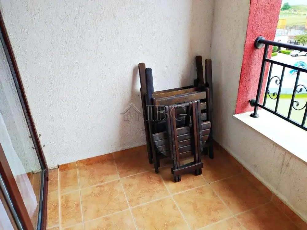 Flat 45m² in Bulgaria, Aheloy. Priced at 60900€ rent photo-2
