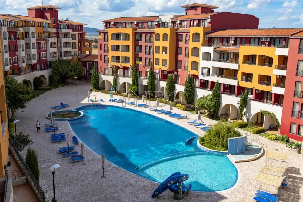 Flat 45m² in Bulgaria, Aheloy. Priced at 60900€ rent photo-14