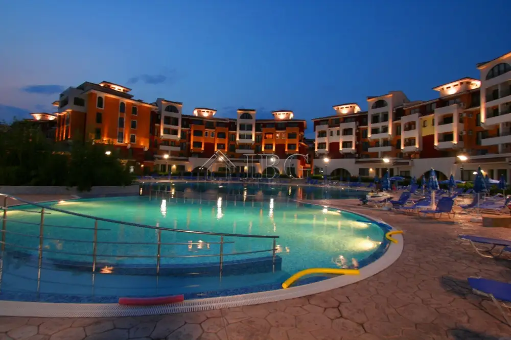 Flat 45m² in Bulgaria, Aheloy. Priced at 60900€ rent photo-20