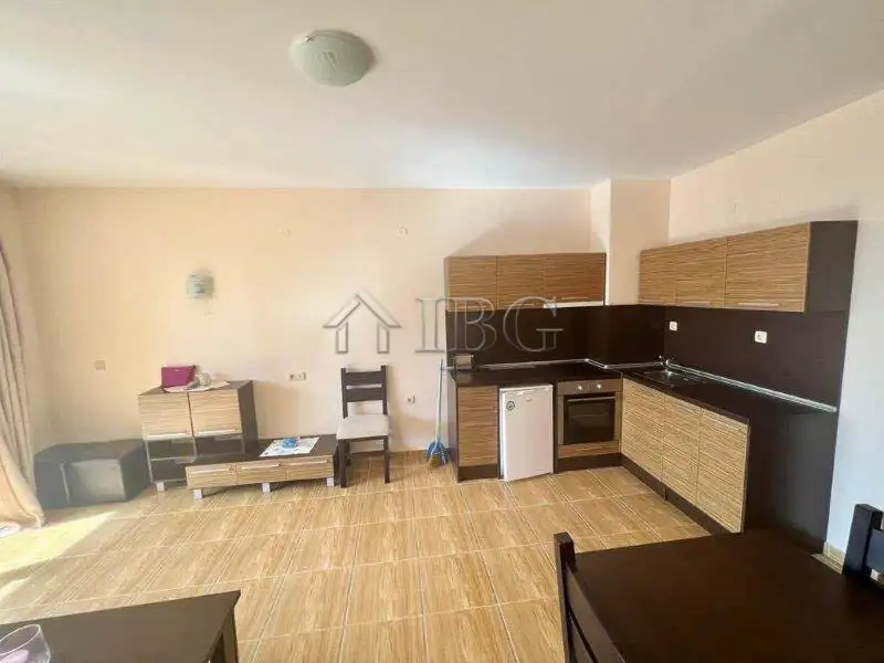 Flat 106m² in Bulgaria, Sveti Vlas. Priced at 109500€ rent photo-3