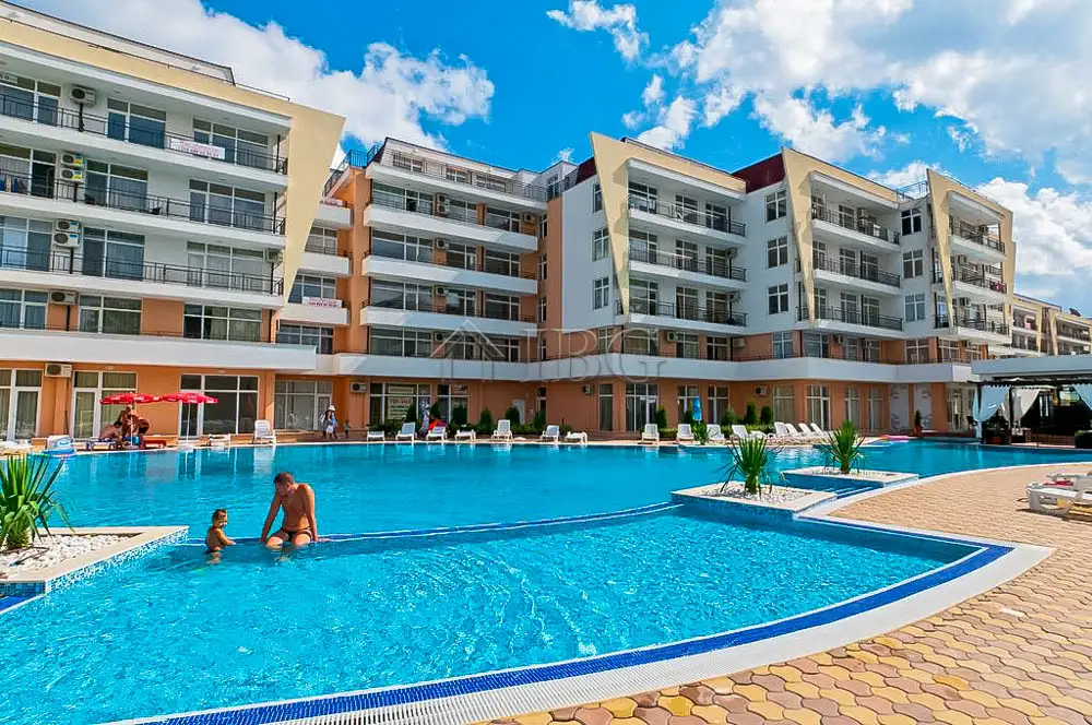 Flat 118m² in Bulgaria, Sunny Beach. Priced at 82000€ rent photo-2