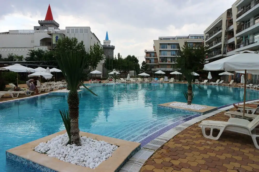 Flat 118m² in Bulgaria, Sunny Beach. Priced at 82000€ rent photo-4