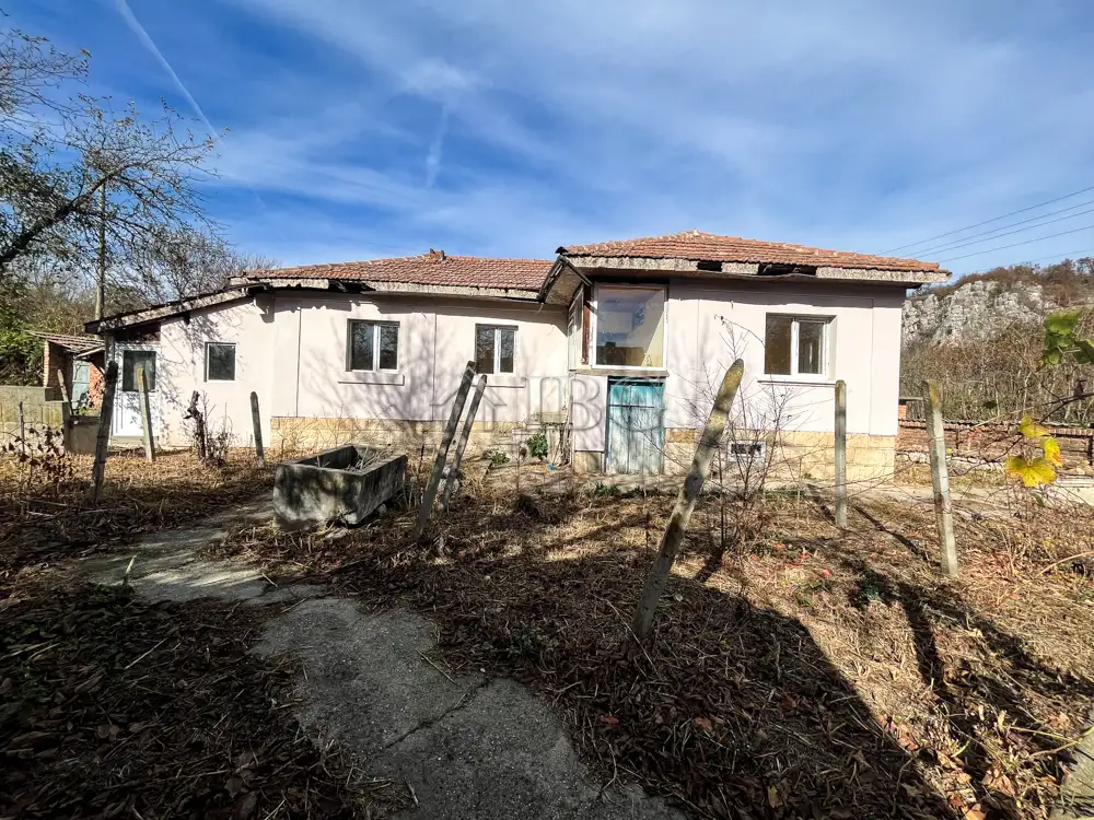 House 80m² in Bulgaria, Dve Mogili. Priced at 22000€ rent photo-1