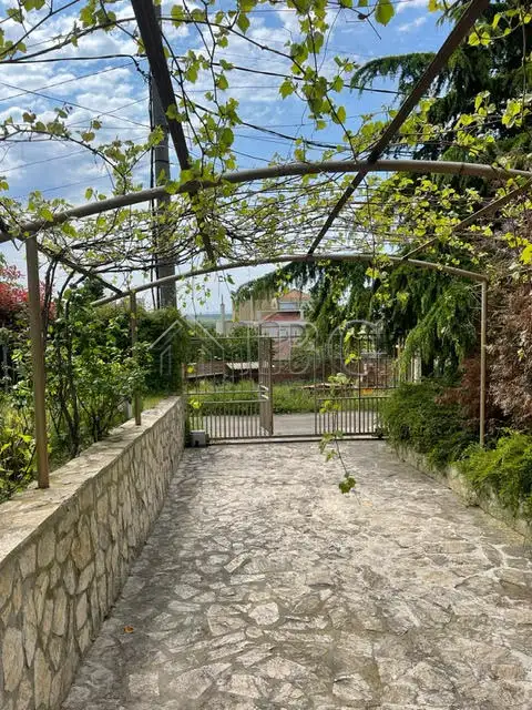 House 550m² in Bulgaria, Laka. Priced at 420000€ rent photo-6