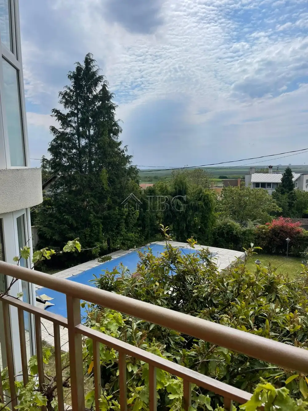 House 550m² in Bulgaria, Laka. Priced at 420000€ rent photo-11