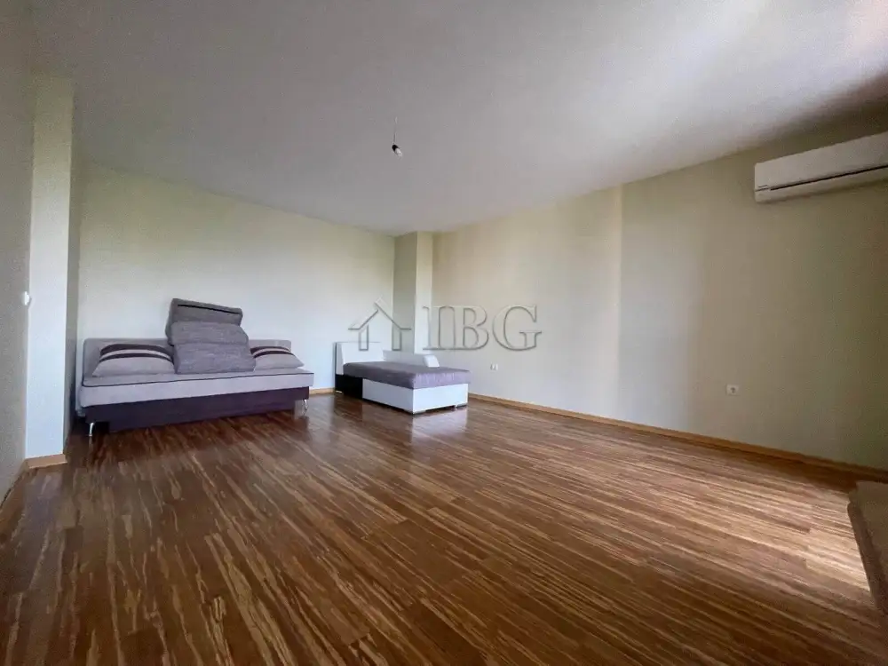 Flat 100m² in Bulgaria, Pomorie. Priced at 99900€ rent photo-17