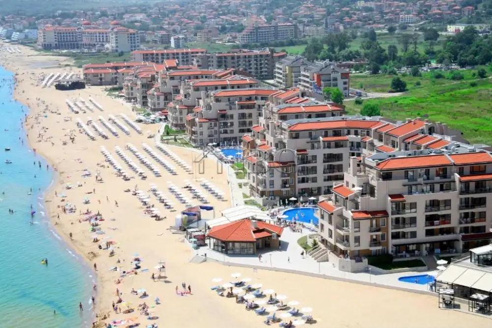 Flat 92m² in Bulgaria, Obzor. Priced at 111000€ rent photo-18