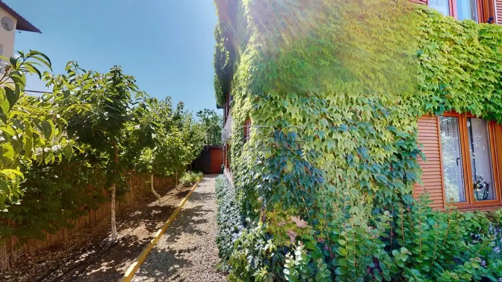 House 264m² in Bulgaria, Burgas. Priced at 385000€ rent photo-18