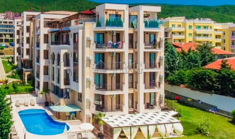 Flat 130m² in Bulgaria, Sveti Vlas. Priced at 320000€ rent photo-13