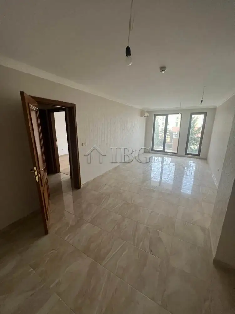 Flat 74m² in Bulgaria, Sveti Vlas. Priced at 135000€ rent photo-9