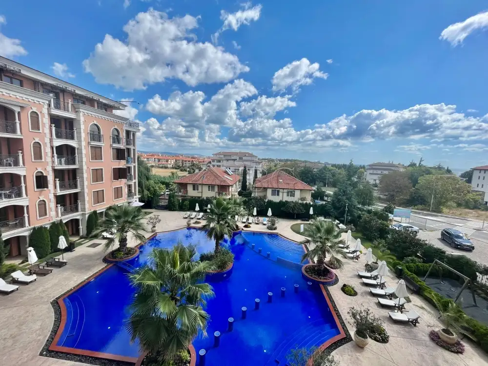 Flat 95m² in Bulgaria, Ravda. Priced at 135000€ rent photo-1