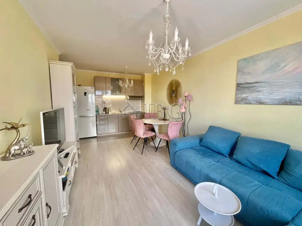 Flat 95m² in Bulgaria, Ravda. Priced at 135000€ rent photo-2