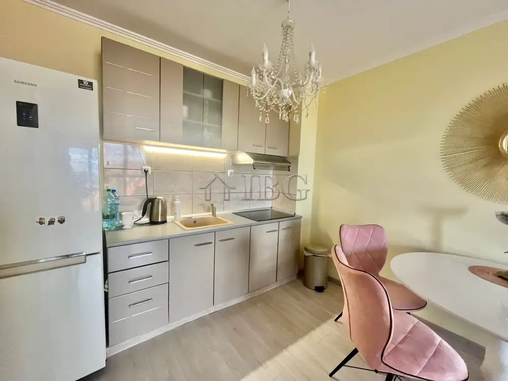 Flat 95m² in Bulgaria, Ravda. Priced at 135000€ rent photo-5