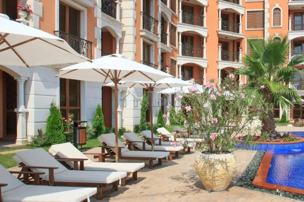 Flat 95m² in Bulgaria, Ravda. Priced at 135000€ rent photo-10