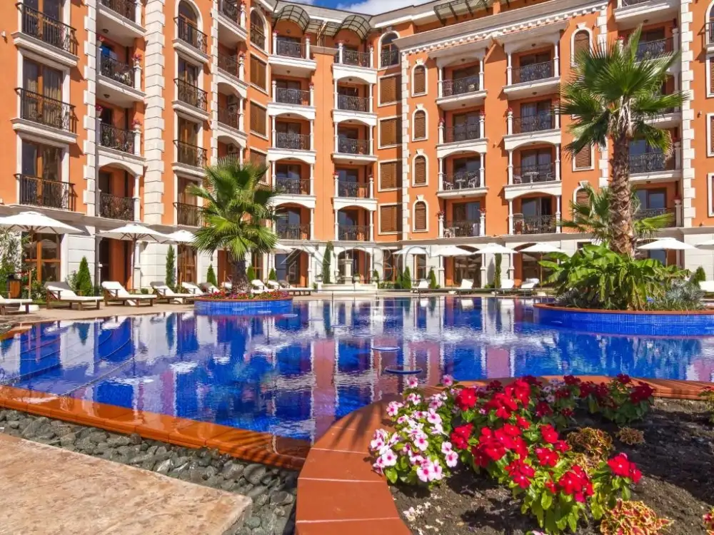 Flat 95m² in Bulgaria, Ravda. Priced at 135000€ rent photo-15