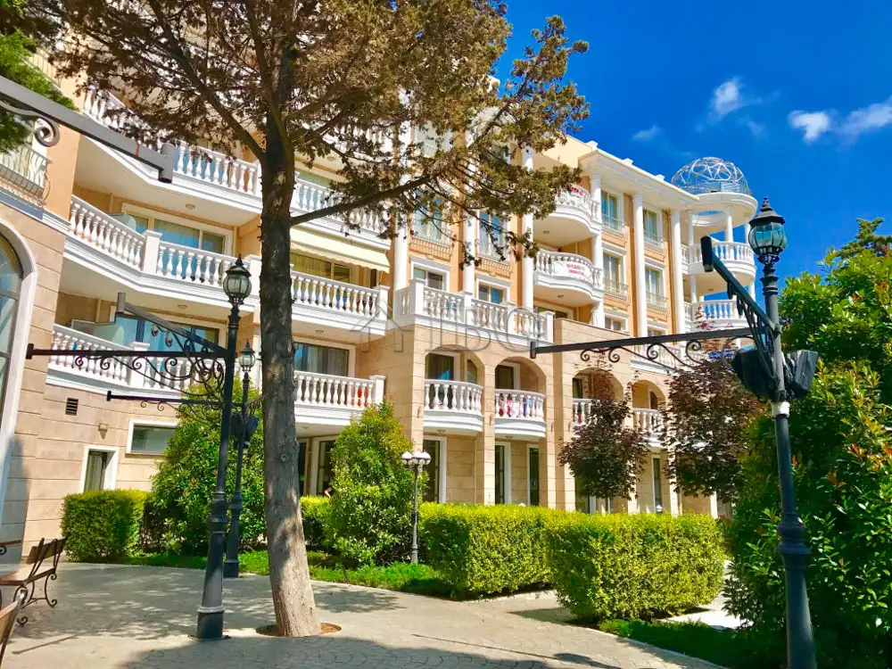Flat 145m² in Bulgaria, Nesebar. Priced at 200000€ rent photo-1