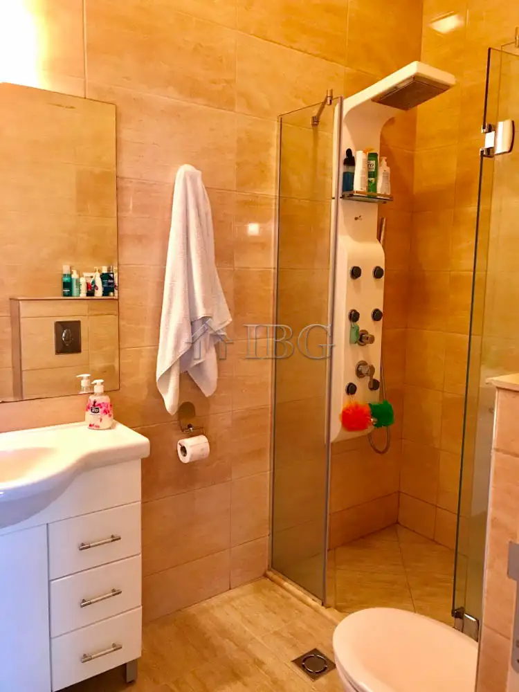 Flat 145m² in Bulgaria, Nesebar. Priced at 200000€ rent photo-14