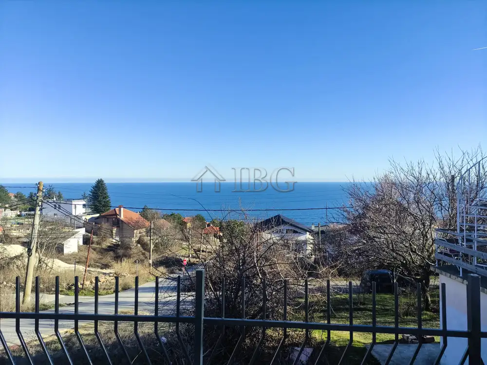 House 196m² in Bulgaria, Balchik. Priced at 334990€ rent photo-3