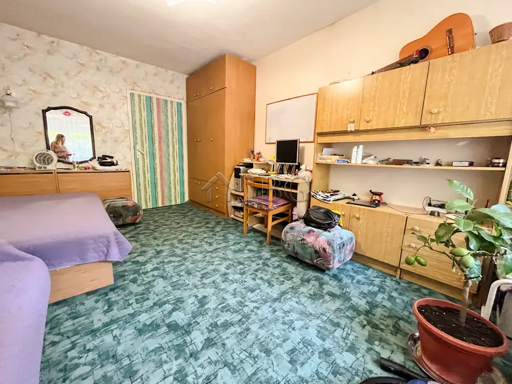 Flat 77m² in Bulgaria, Ruse. Priced at 89990€ rent photo-6