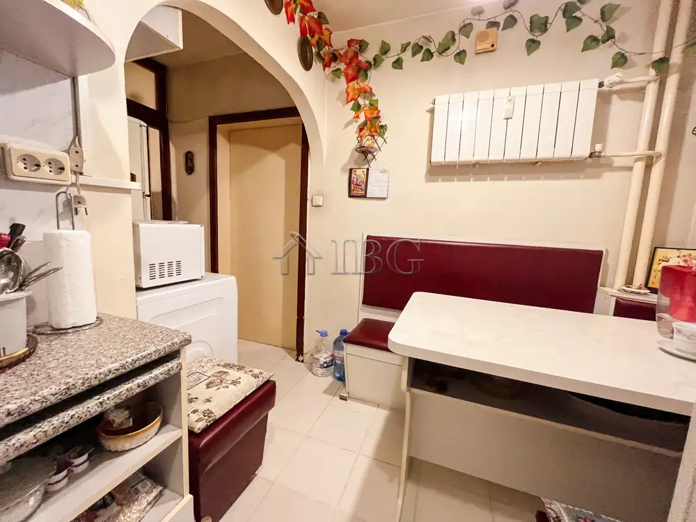 Flat 77m² in Bulgaria, Ruse. Priced at 89990€ rent photo-12