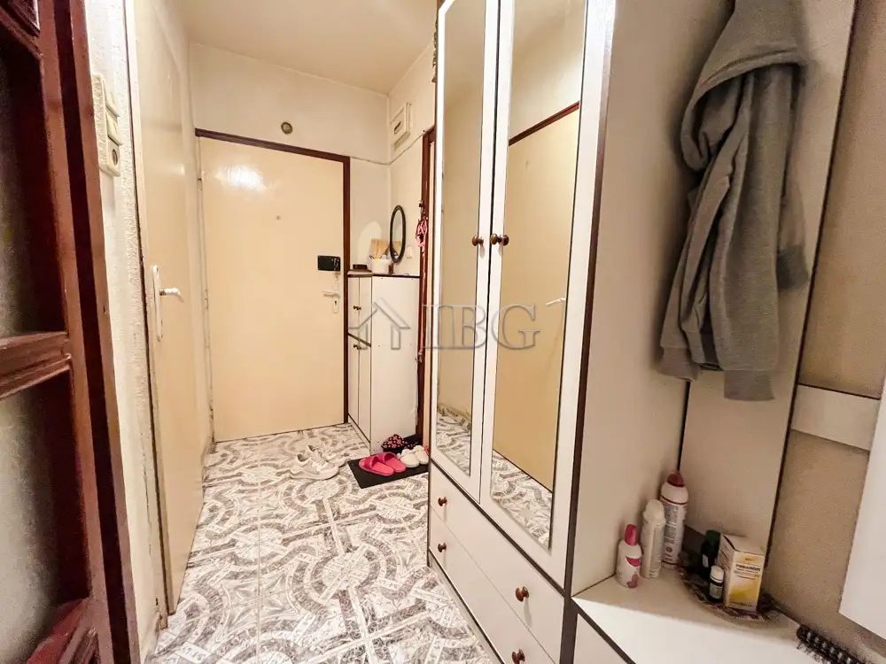 Flat 77m² in Bulgaria, Ruse. Priced at 89990€ rent photo-18