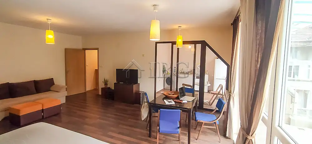 Flat 92m² in Bulgaria, Ruse. Priced at 122000€ rent photo-9