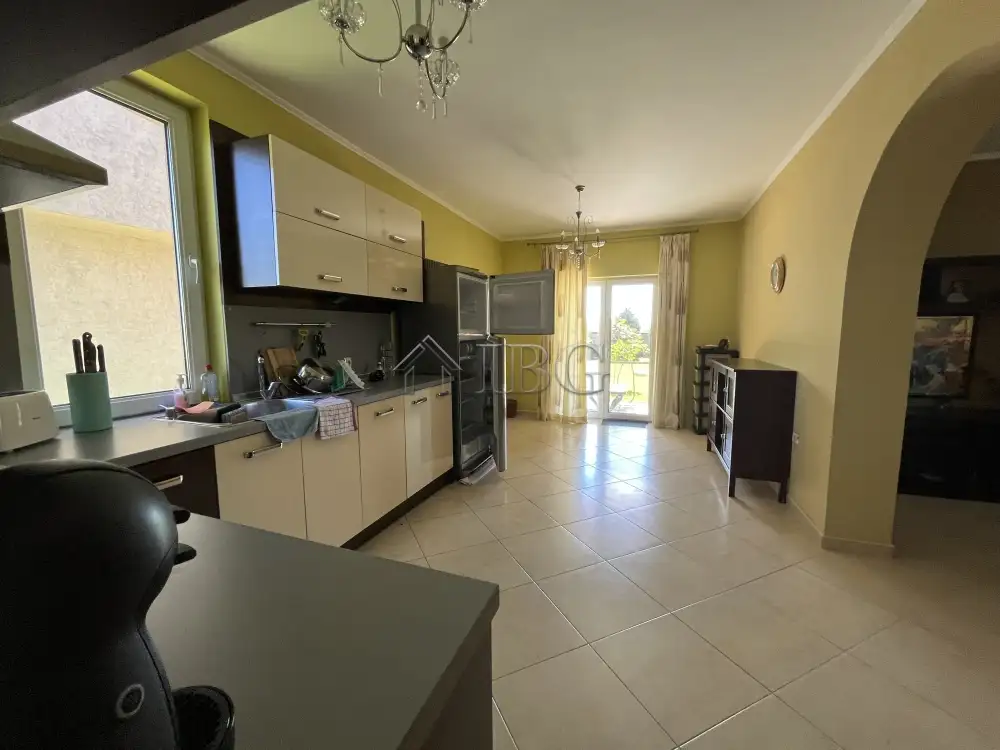 House 160m² in Bulgaria, Balchik. Priced at 205000€ rent photo-3