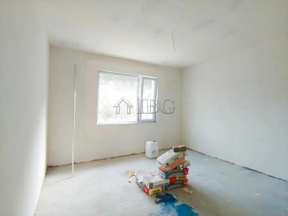 House 77m² in Bulgaria, Sredets. Priced at 130000€ rent photo-5