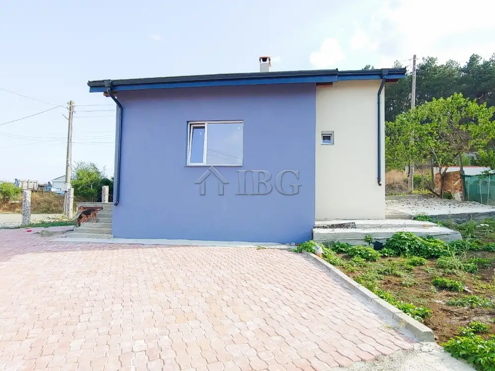 House 77m² in Bulgaria, Sredets. Priced at 130000€ rent photo-12
