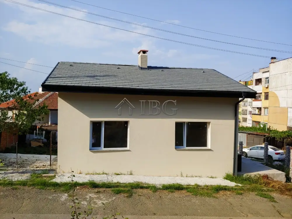 House 77m² in Bulgaria, Sredets. Priced at 130000€ rent photo-13