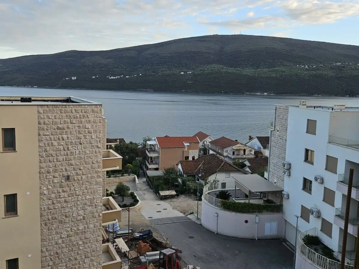 Flat 46m² in Montenegro, Baosici. Priced at 157607€ rent photo-5