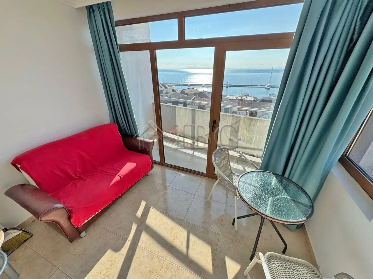 Flat 97m² in Bulgaria, Sveti Vlas. Priced at 157000€ rent photo-3