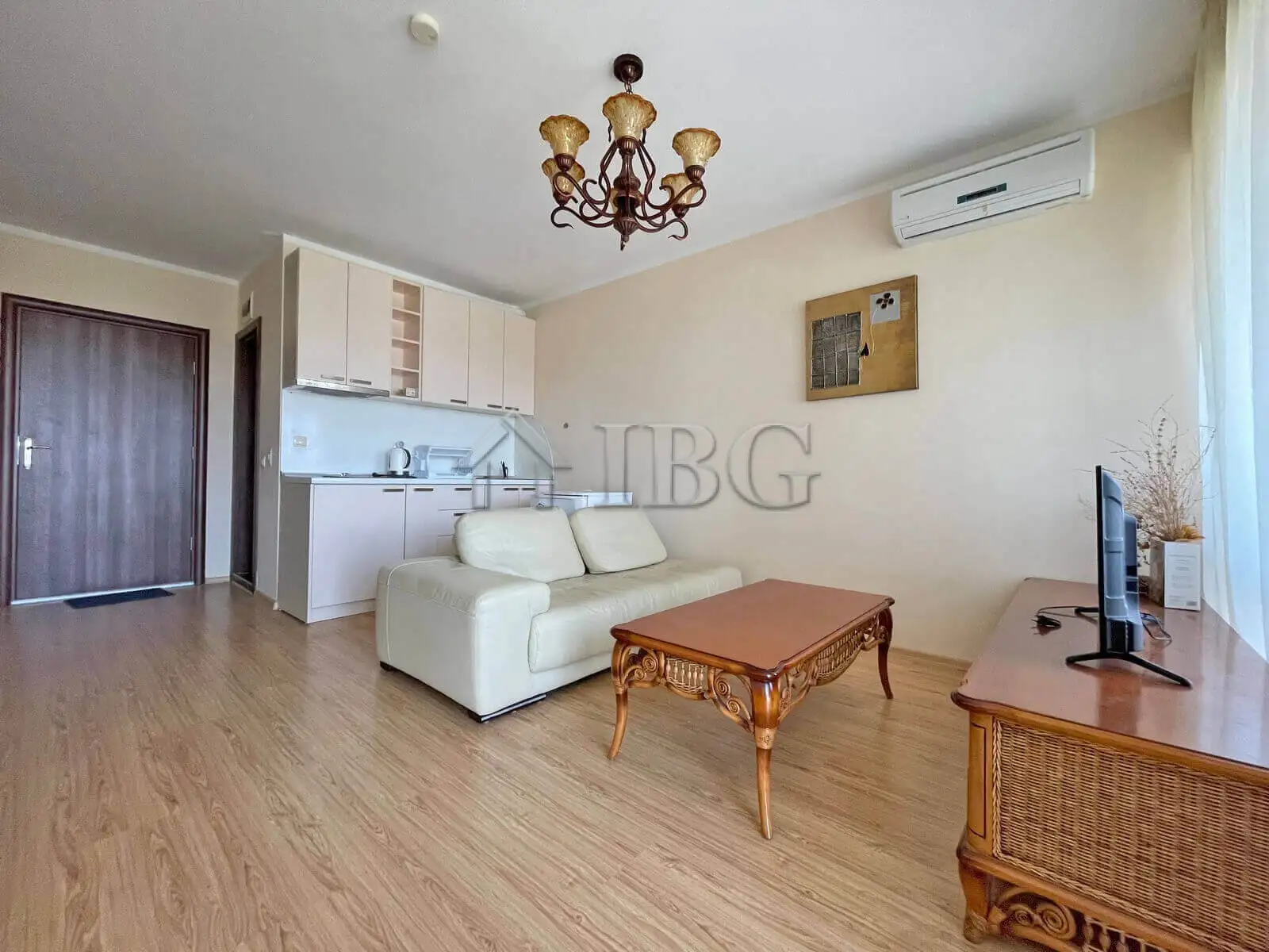 Flat 90m² in Bulgaria, Nesebar. Priced at 119900€ rent photo-5
