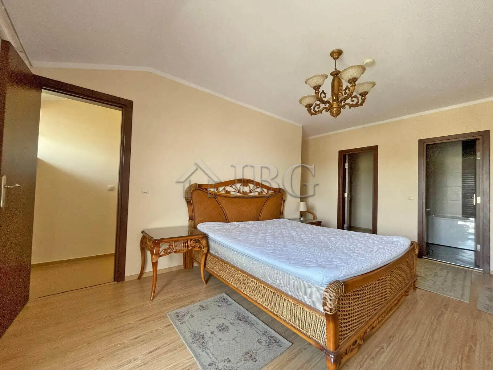 Flat 90m² in Bulgaria, Nesebar. Priced at 119900€ rent photo-10