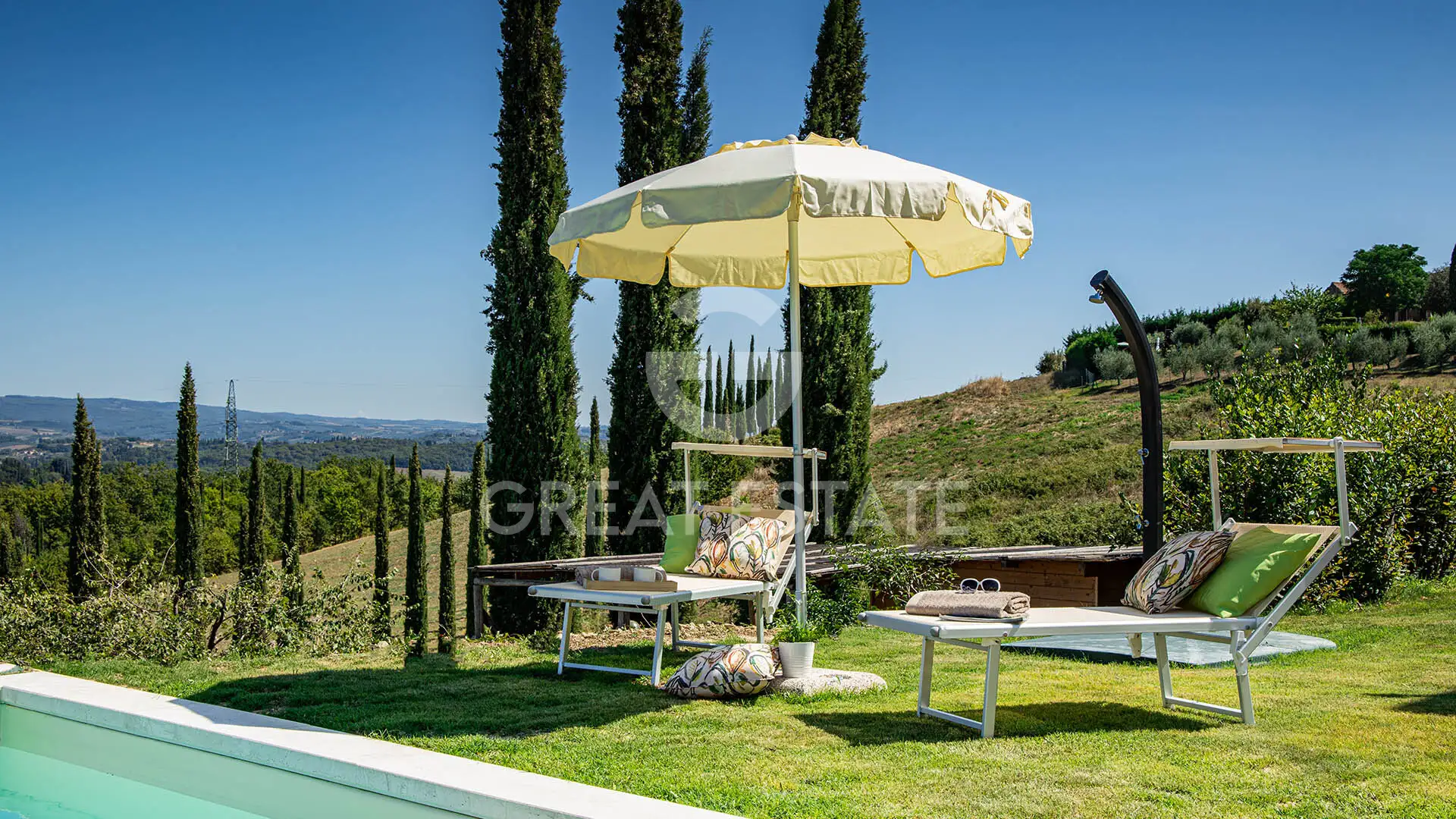 House 189m² in Italy, Siena. Priced at 950000€ rent photo-15