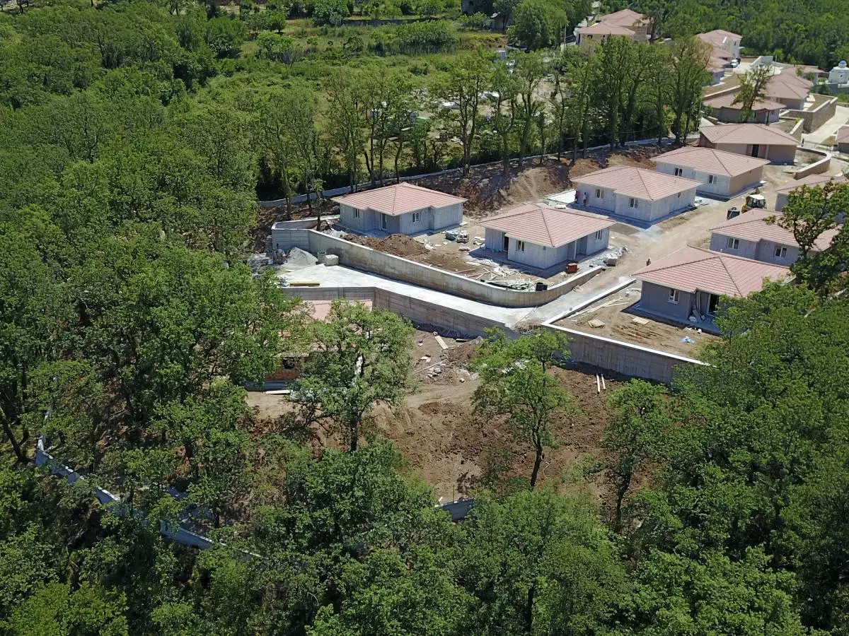 Land 1m² in Italy, Barga. Priced at 675000€ rent photo-27