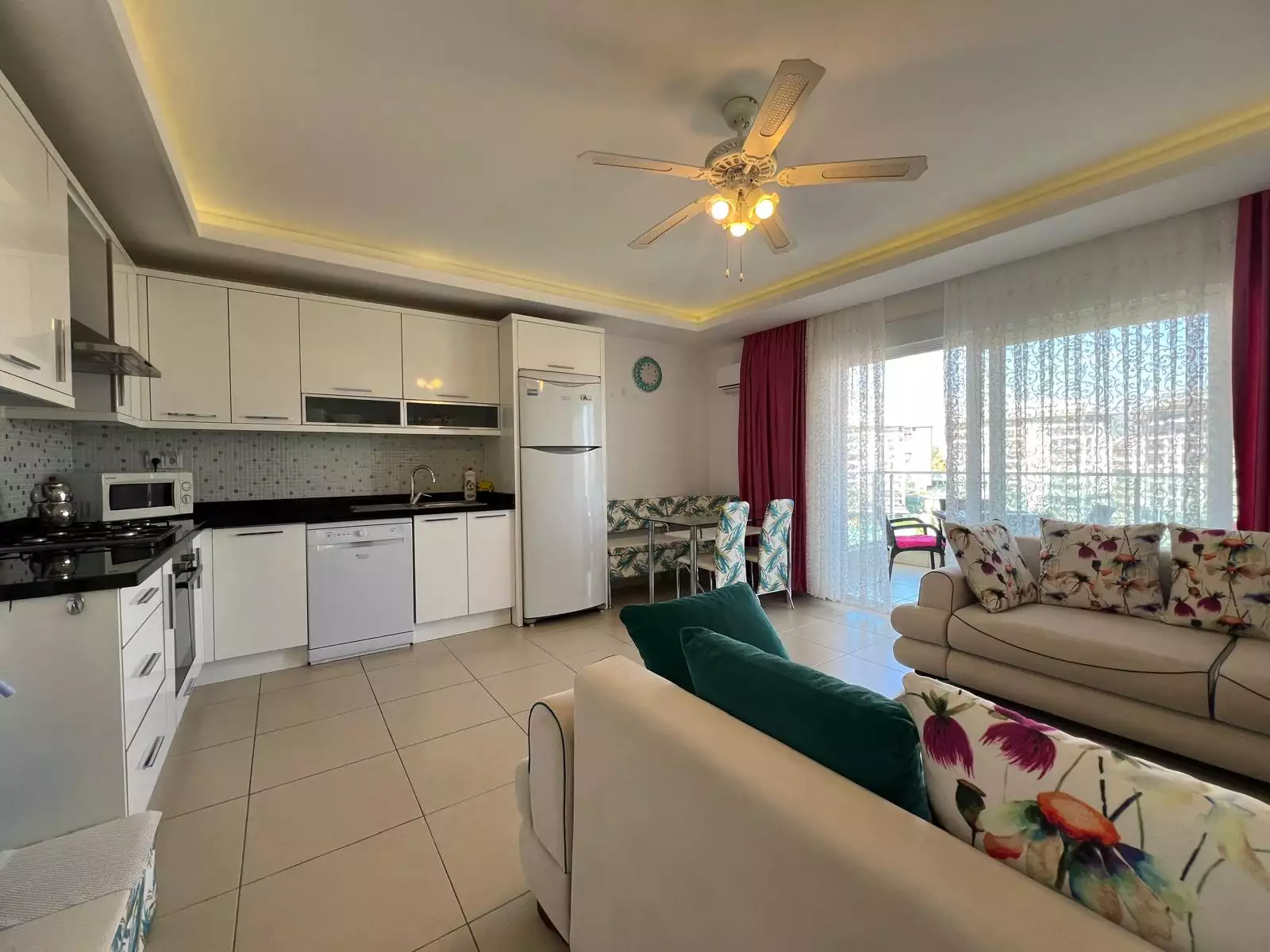 Flat 65m² in Turkey, Avsallar. Priced at 98000€ rent photo-6