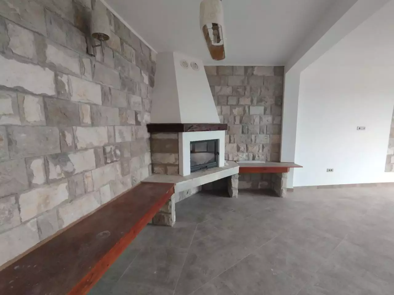 House 337m² in Montenegro, Becici. Priced at 430000€ rent photo-25
