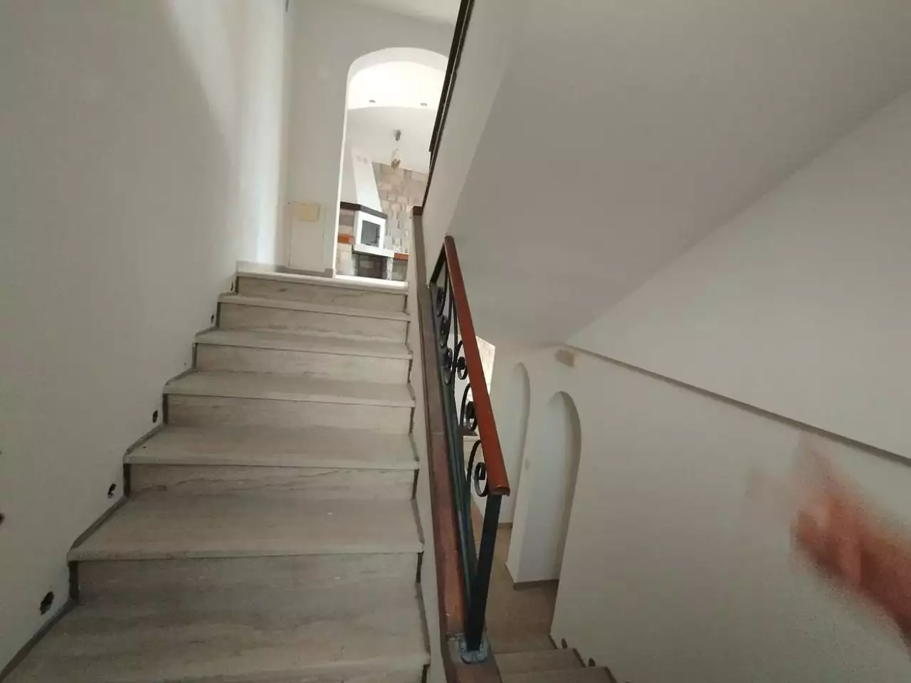 House 337m² in Montenegro, Becici. Priced at 430000€ rent photo-26