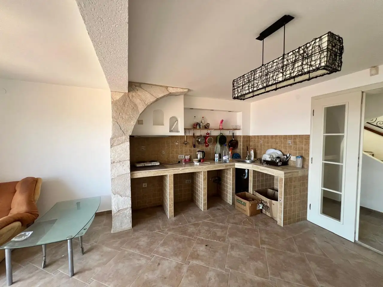 House 337m² in Montenegro, Becici. Priced at 430000€ rent photo-13