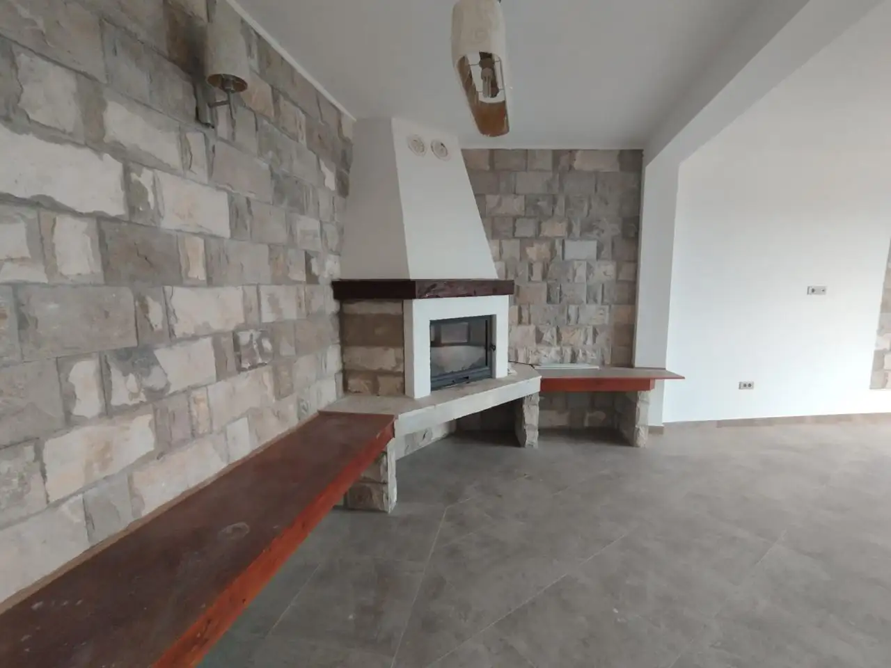 House 337m² in Montenegro, Becici. Priced at 430000€ rent photo-25