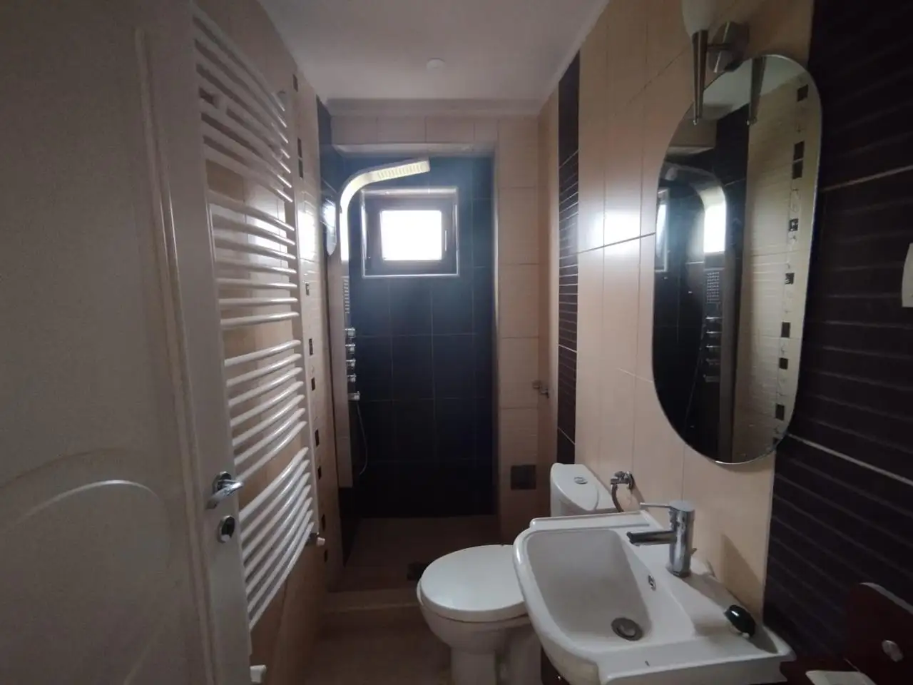 House 337m² in Montenegro, Becici. Priced at 430000€ rent photo-31