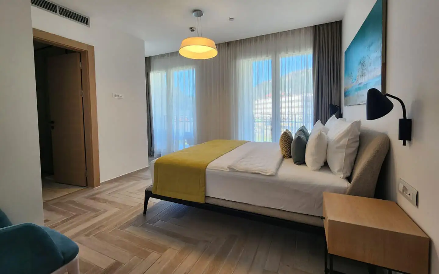 Flat 99m² in Montenegro, Meljine. Priced at 572000€ rent photo-12